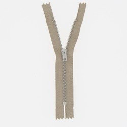 Fermeture spéciale pantalon