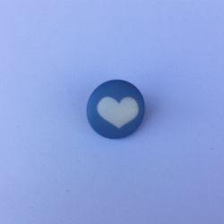 Bouton coeur bleu