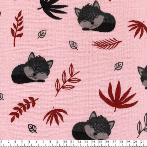 Tissu double gaze de coton renard fond rose Tissu double gaze de coton renard fond rose